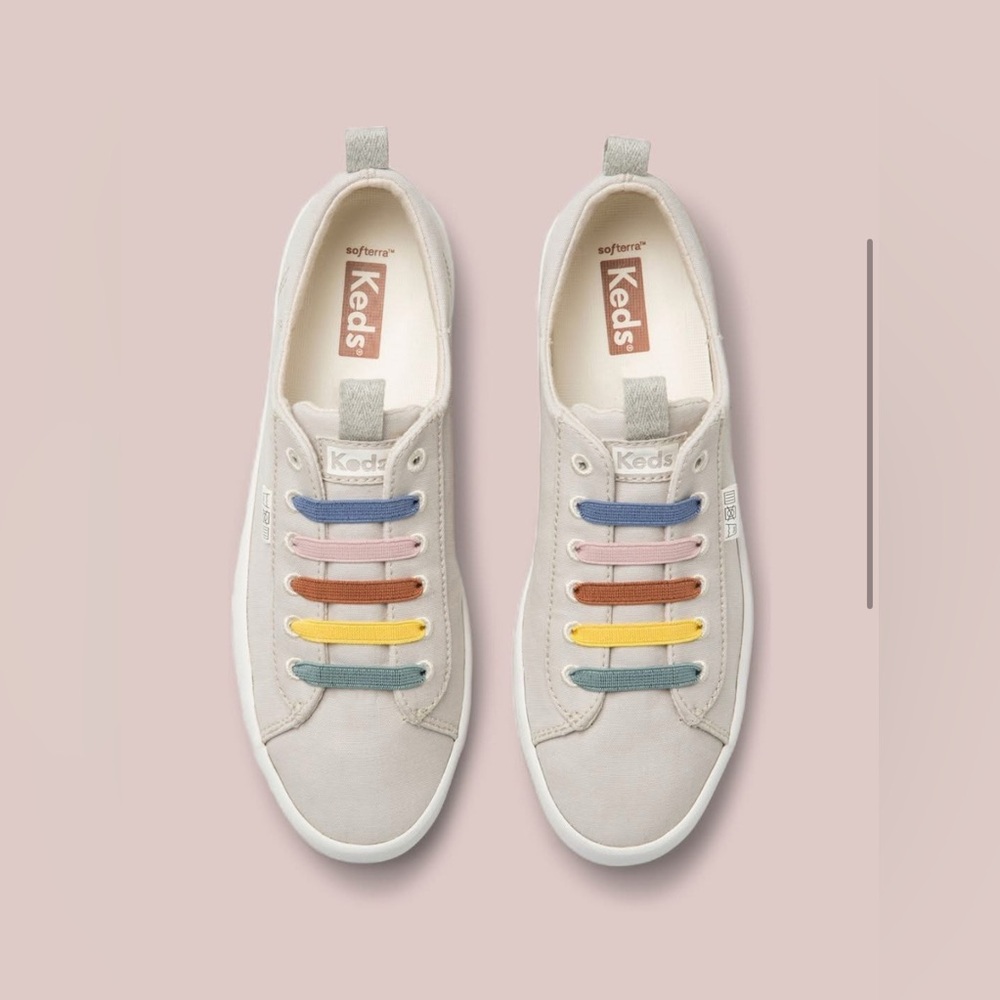 Keds Cream Sneakers with Multicolor Laces 9